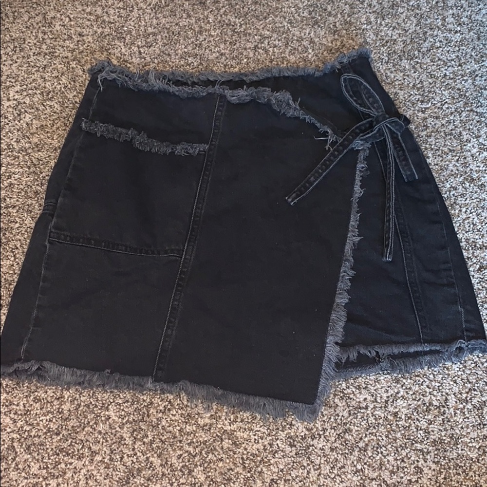 URBAN OUTFITTERS BLACK DENIM WRAP SKIRT